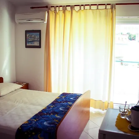And By The Sea Podgora, Makarska - 11894 Πανσιόν 3*