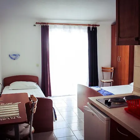 Πανσιόν And By The Sea Podgora, Makarska - 11894 Podgora (Split-Dalmatia)